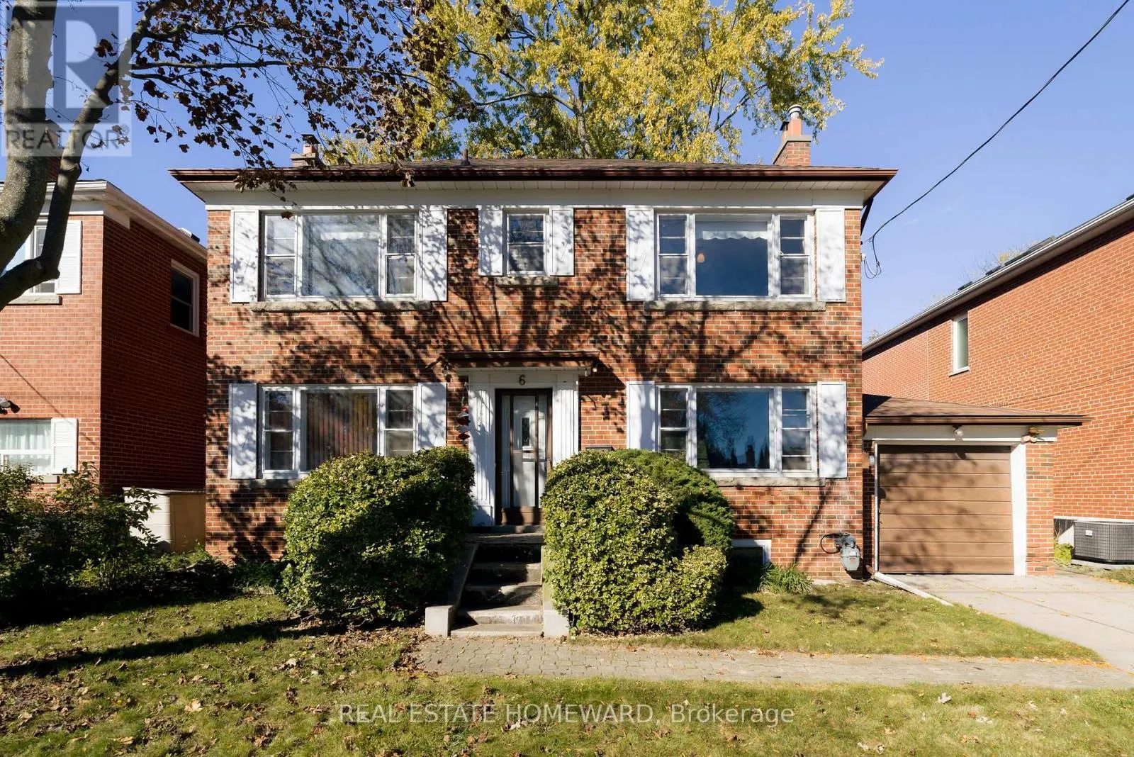 6 STAG HILL DRIVE