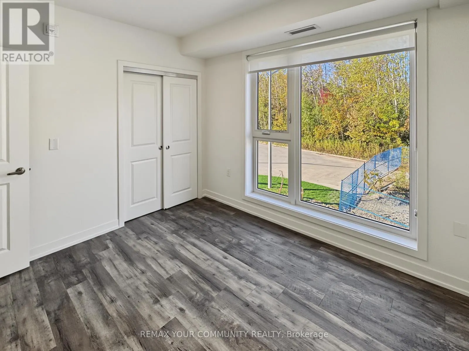 207 - 1687 DURHAM REGIONAL HWY 2
