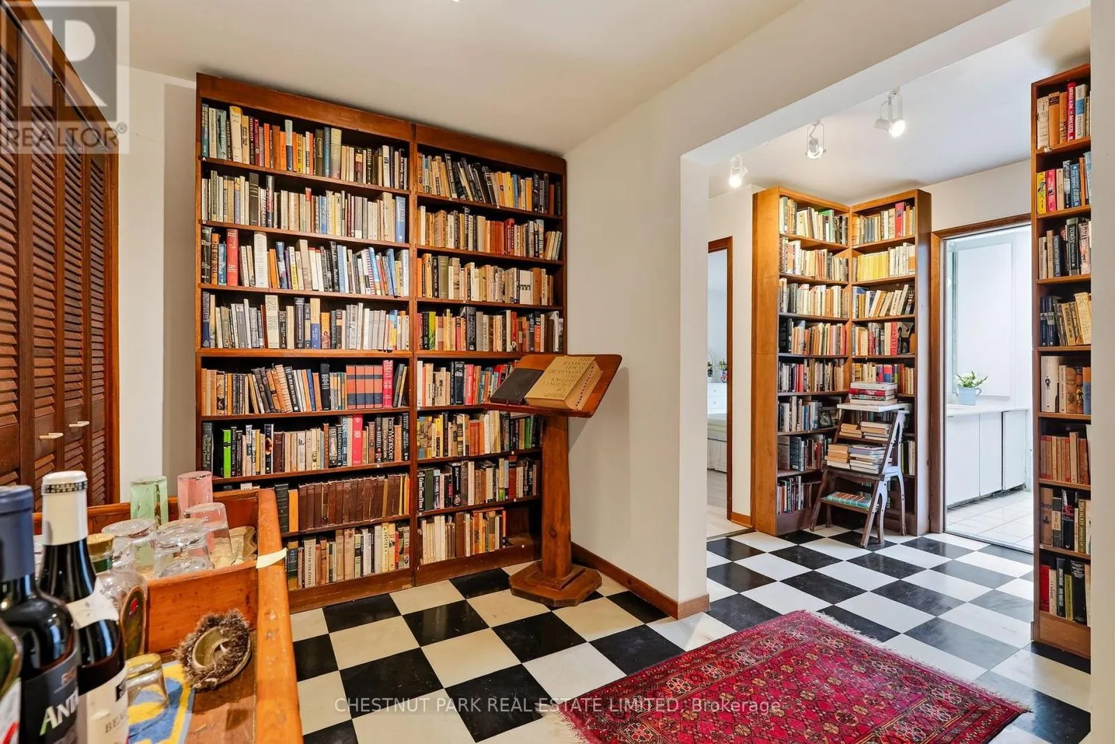 3797 LAKESHORE ROAD