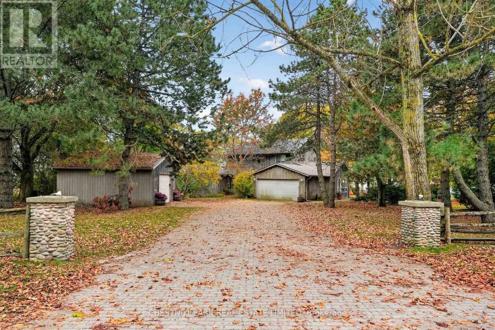 3797 LAKESHORE ROAD
