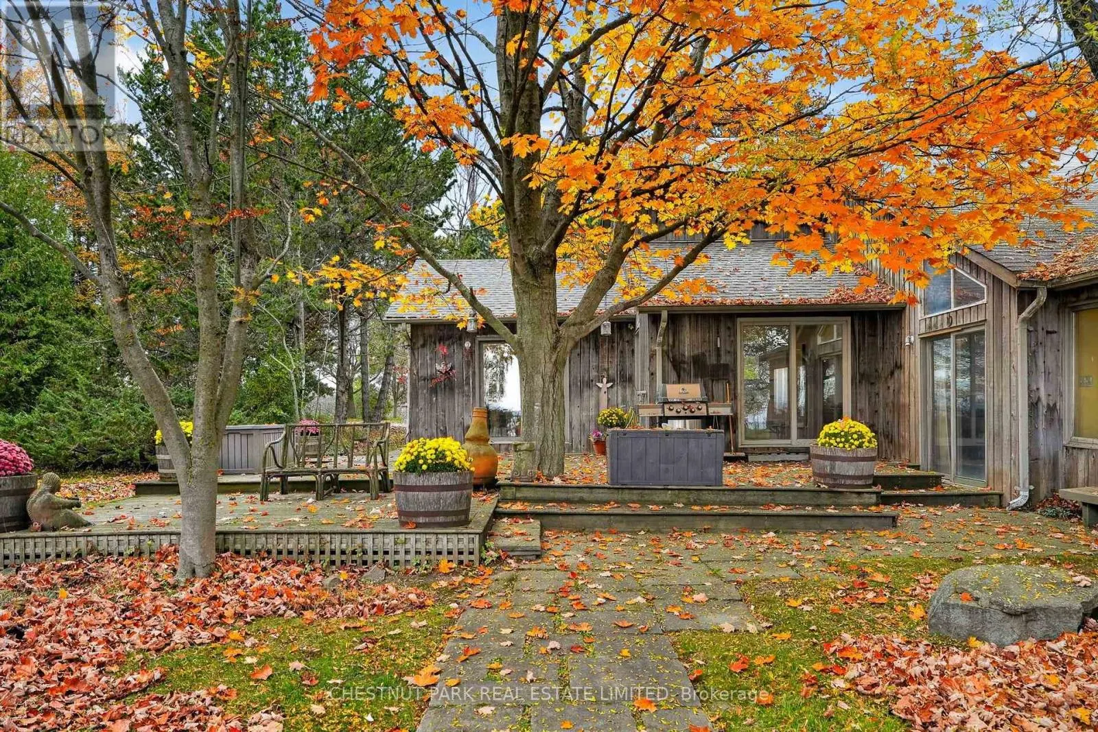 3797 LAKESHORE ROAD