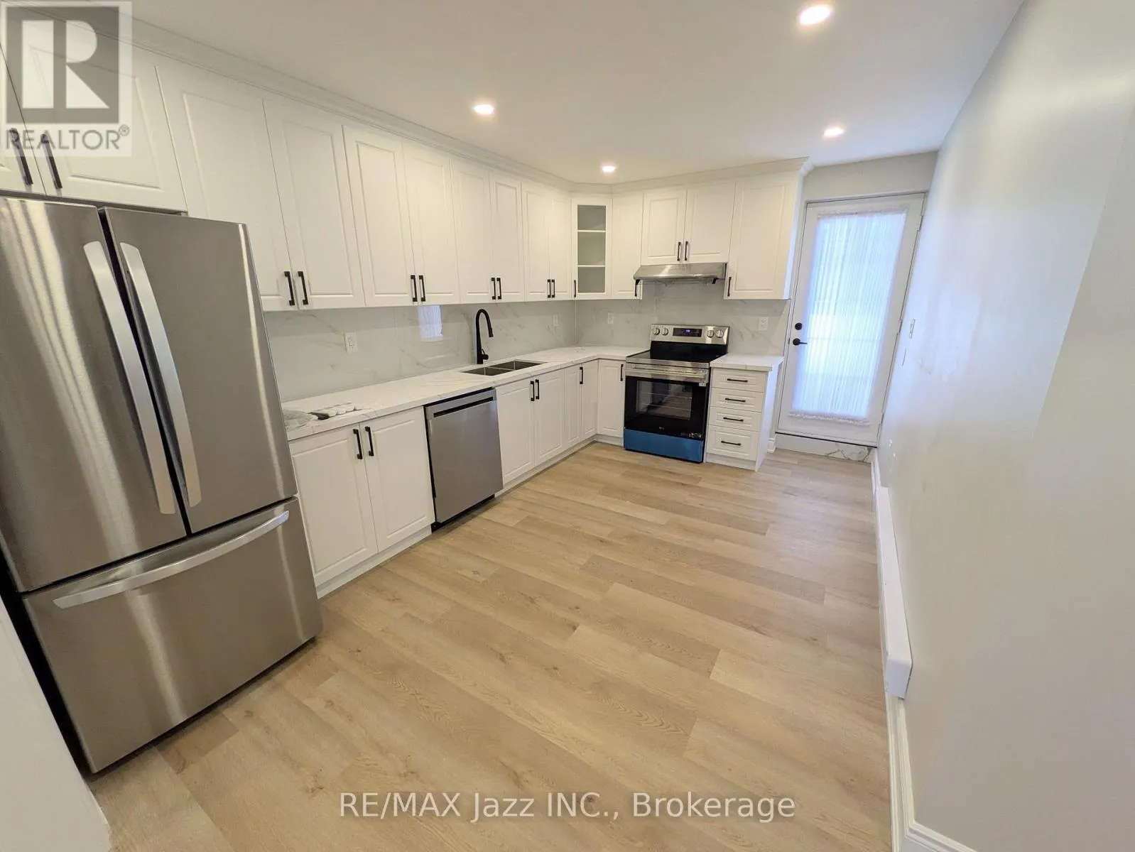 2 - 311 DWIGHT AVENUE #2