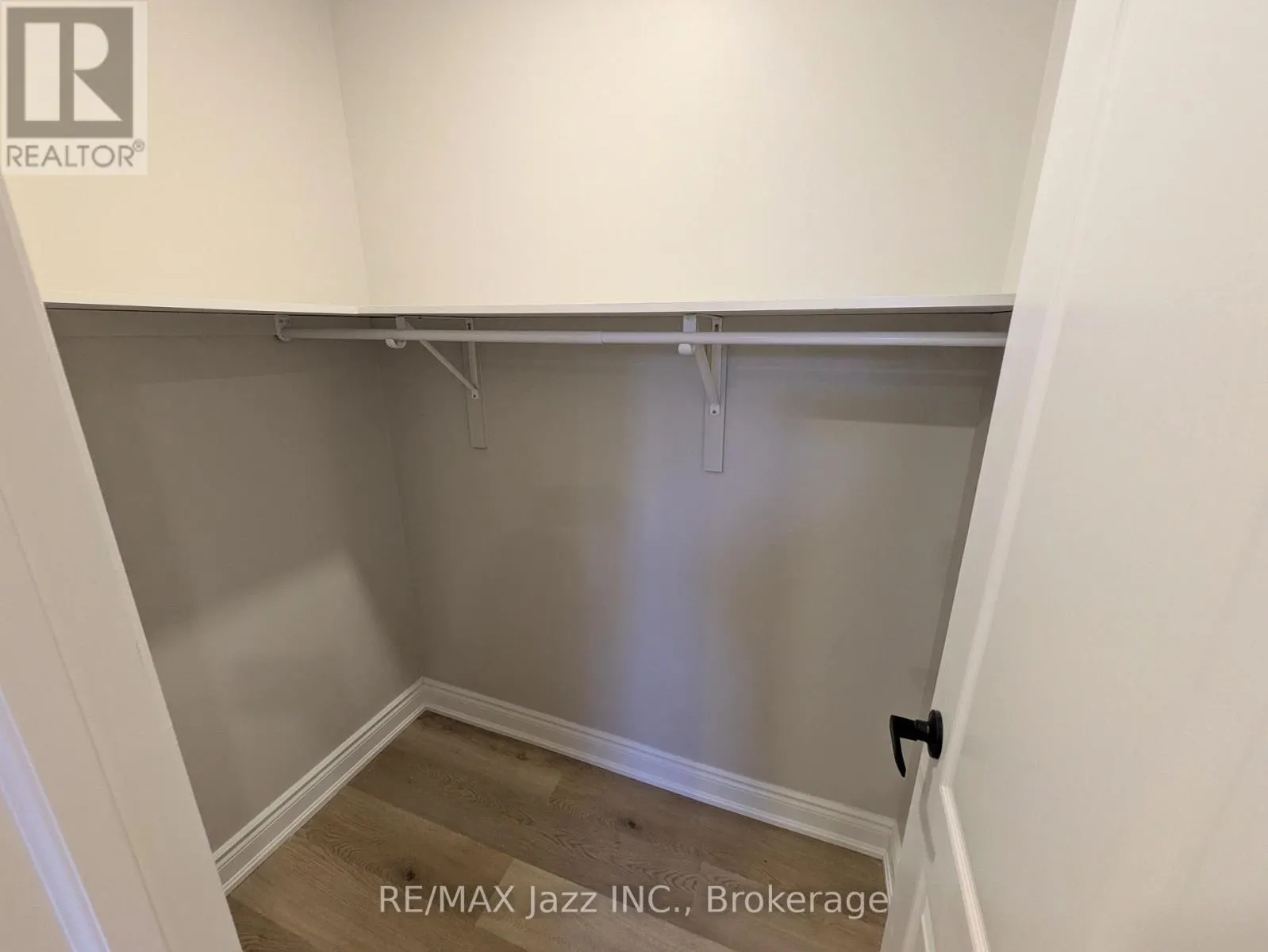 2 - 311 DWIGHT AVENUE #2