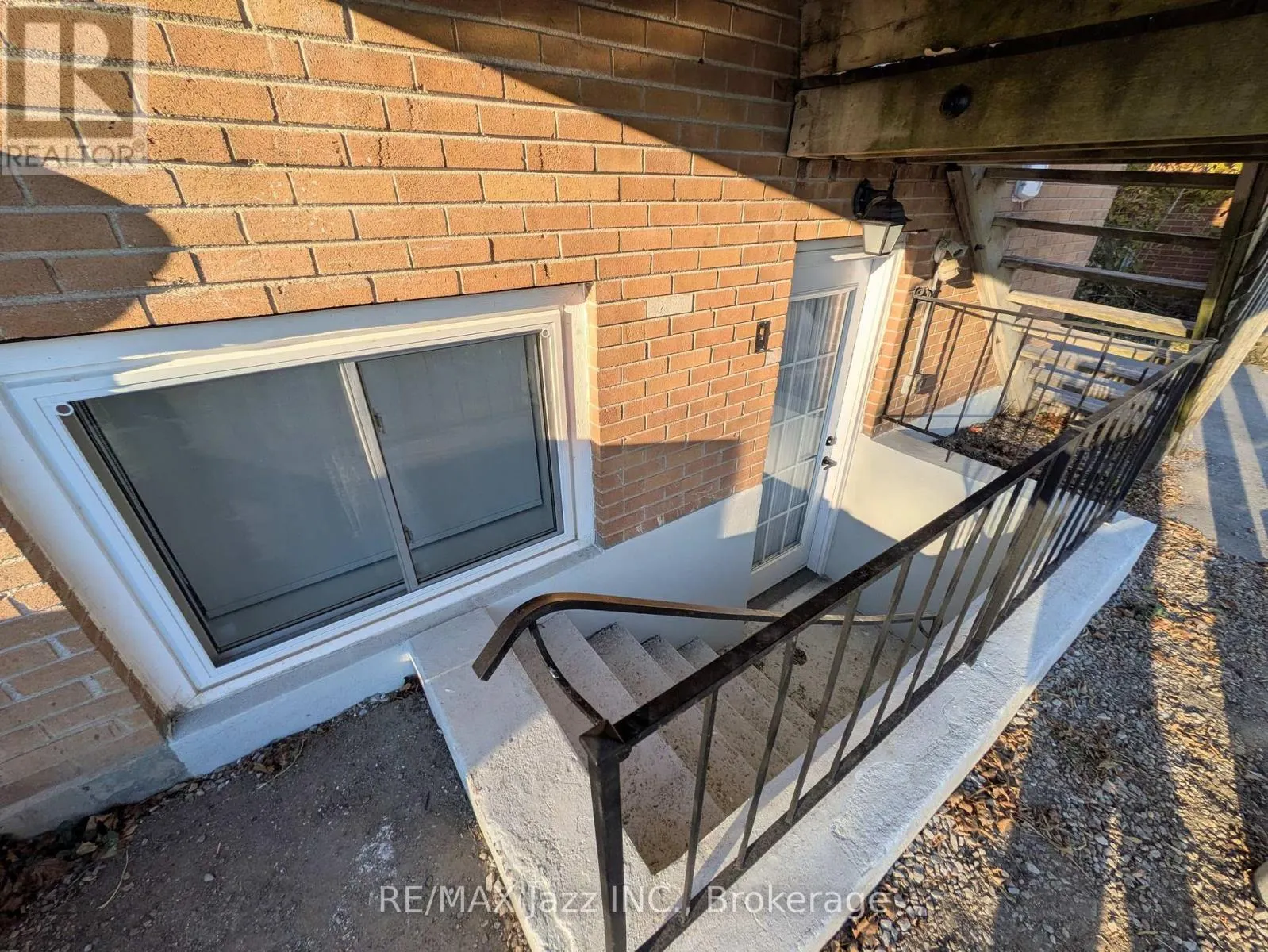 2 - 311 DWIGHT AVENUE #2