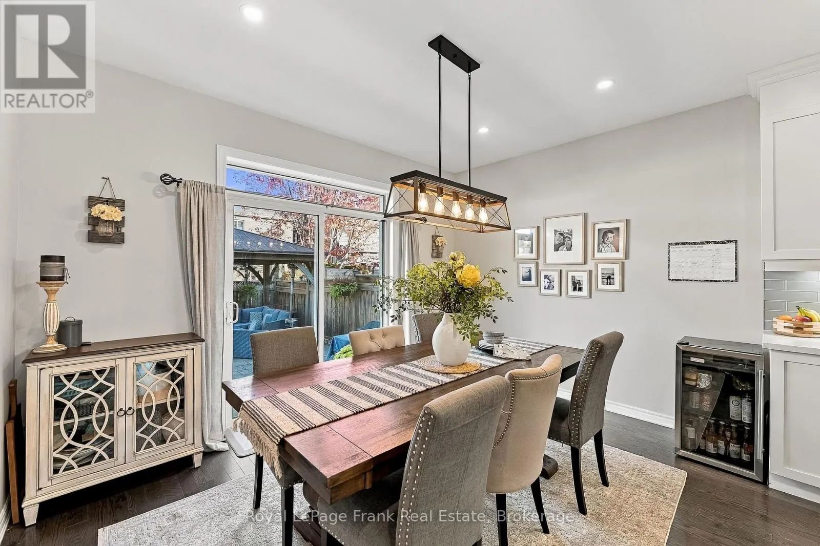 43 GLENHAVEN COURT