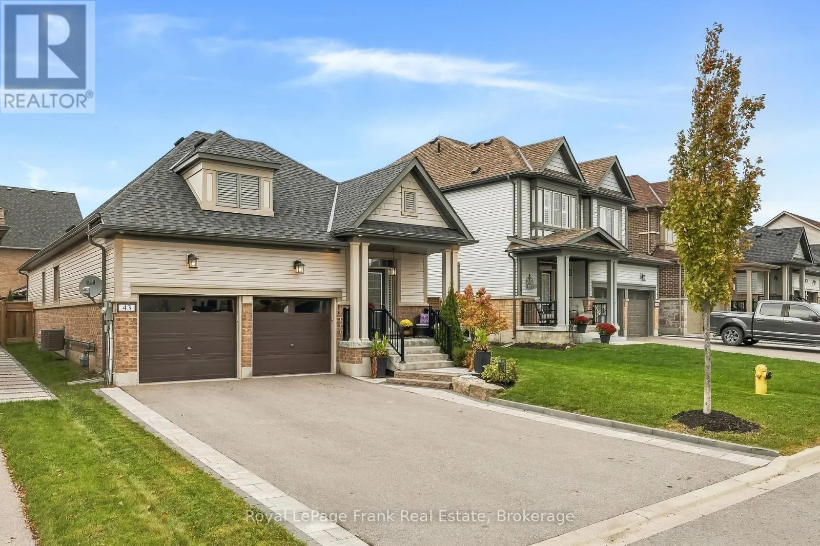 43 GLENHAVEN COURT