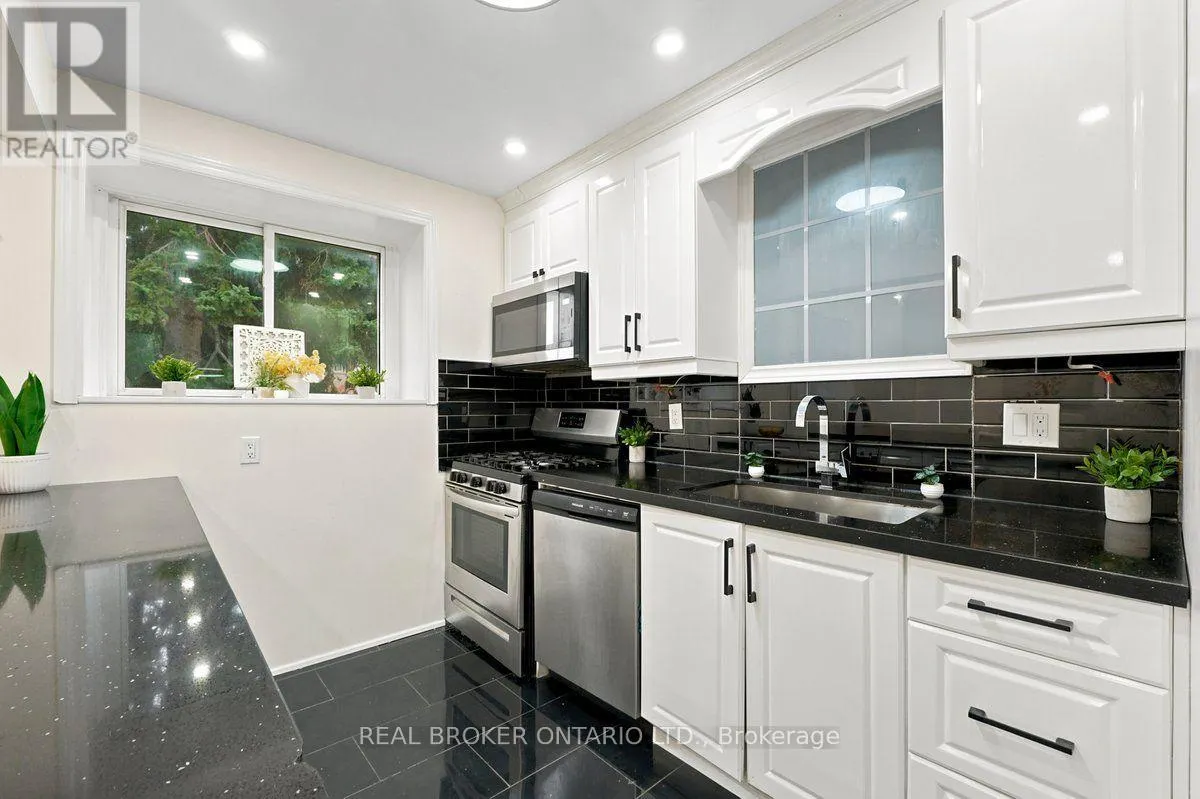 27 COLLINSGROVE ROAD