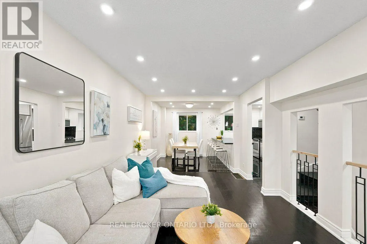 27 COLLINSGROVE ROAD