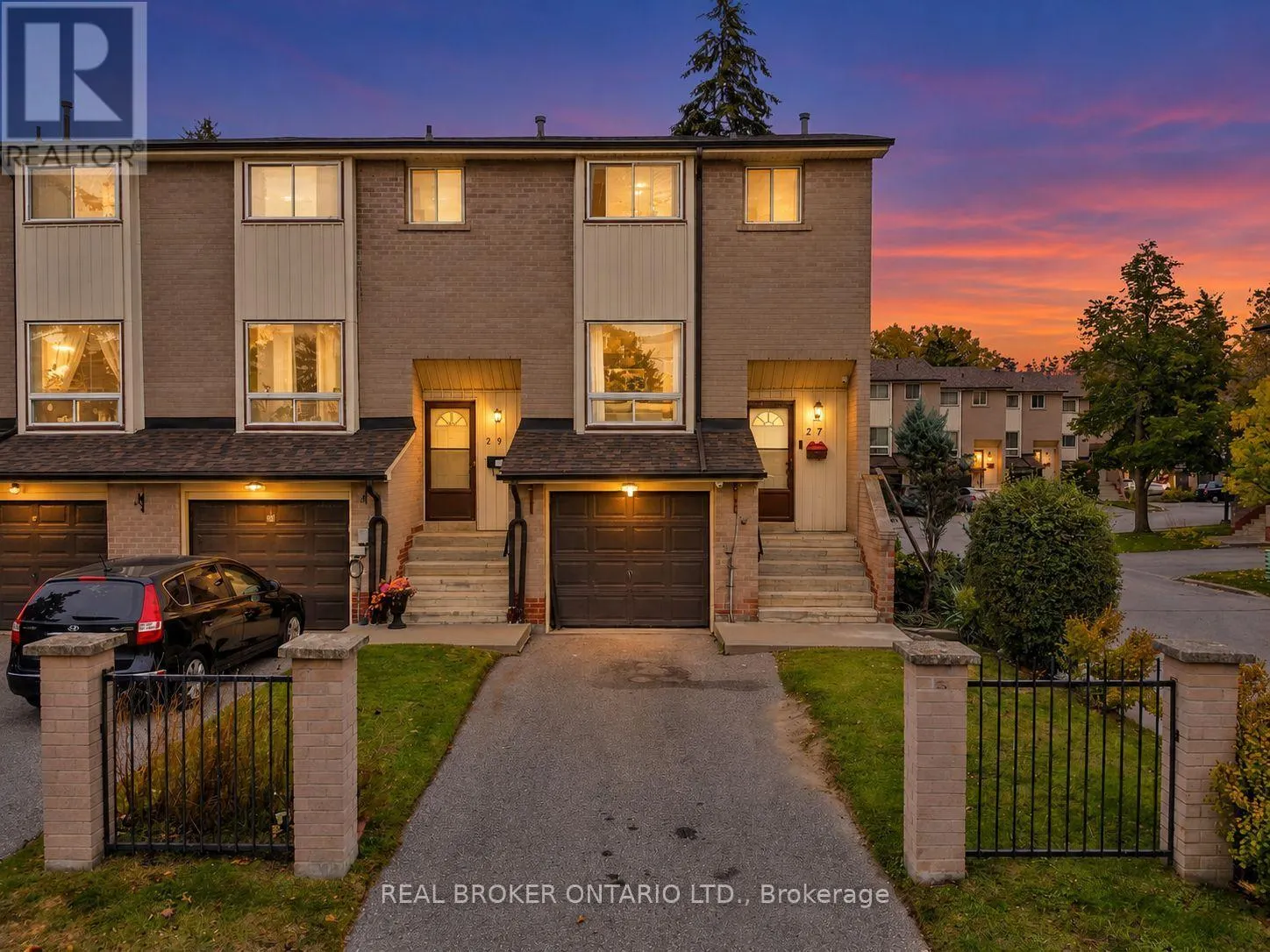 27 COLLINSGROVE ROAD