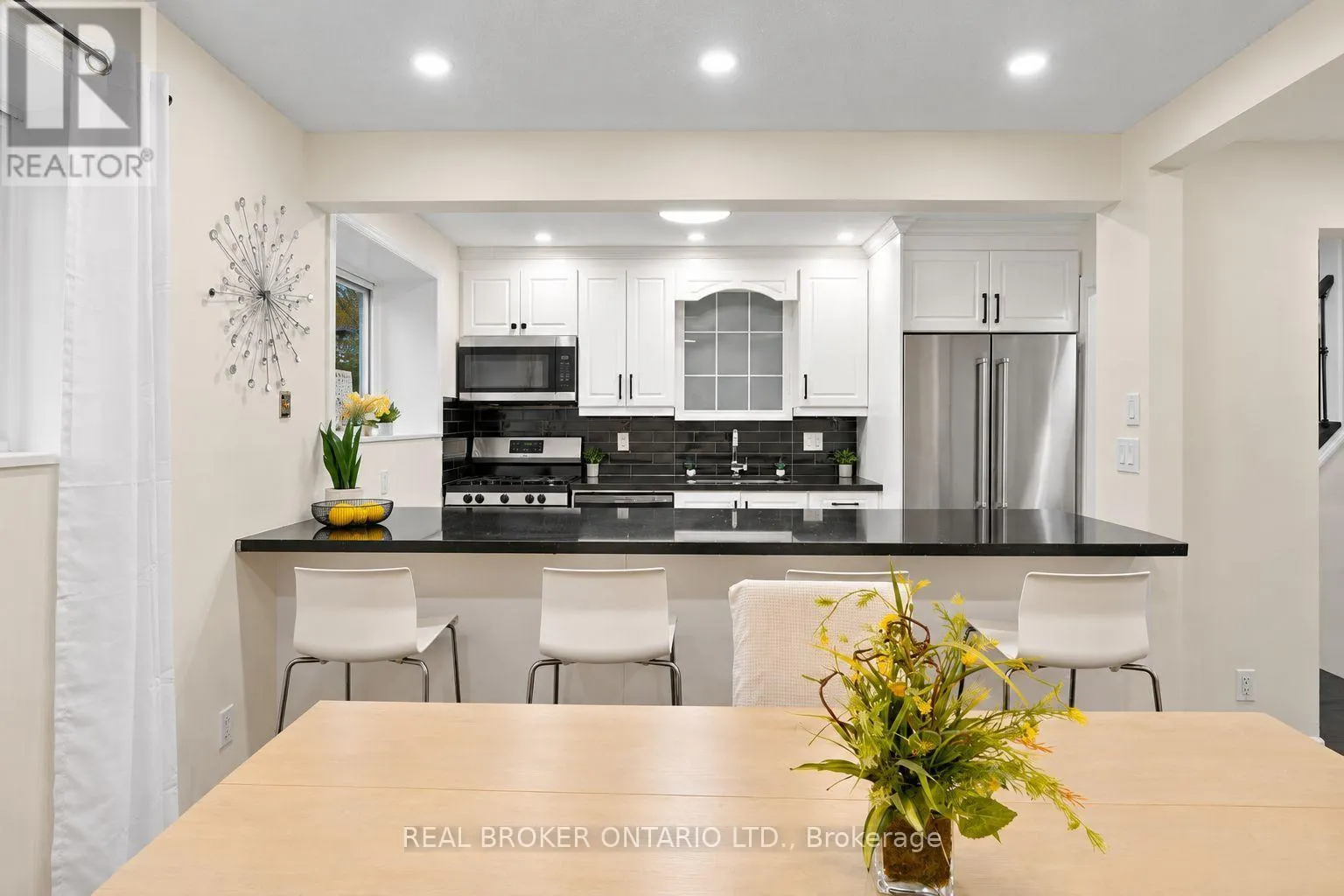 27 COLLINSGROVE ROAD