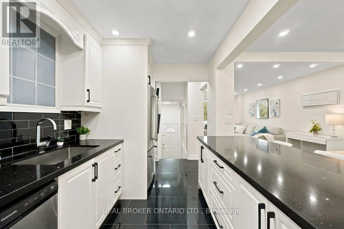 27 COLLINSGROVE ROAD