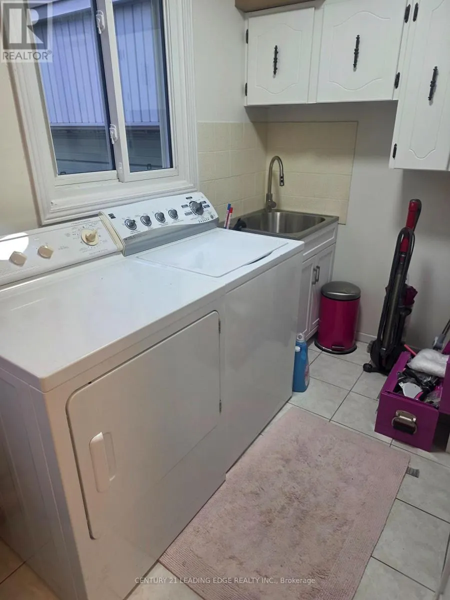 85 PANTER CRESCENT