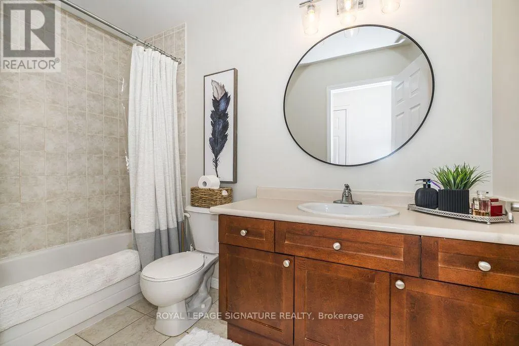 7 PETHICK STREET