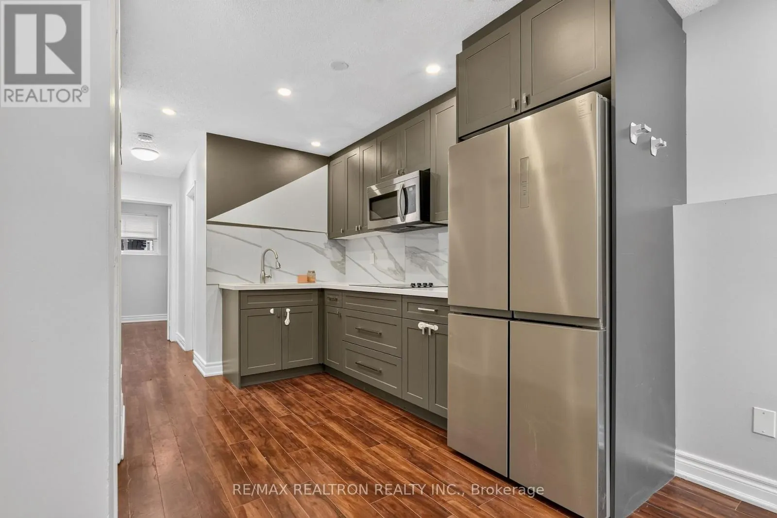 278 LAKEVIEW PARK AVENUE