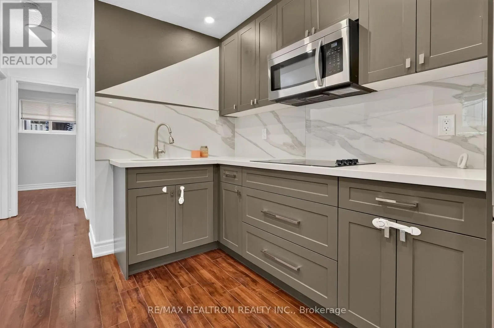 278 LAKEVIEW PARK AVENUE