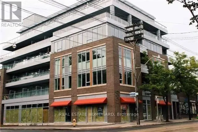 303 - 1960 QUEEN STREET E