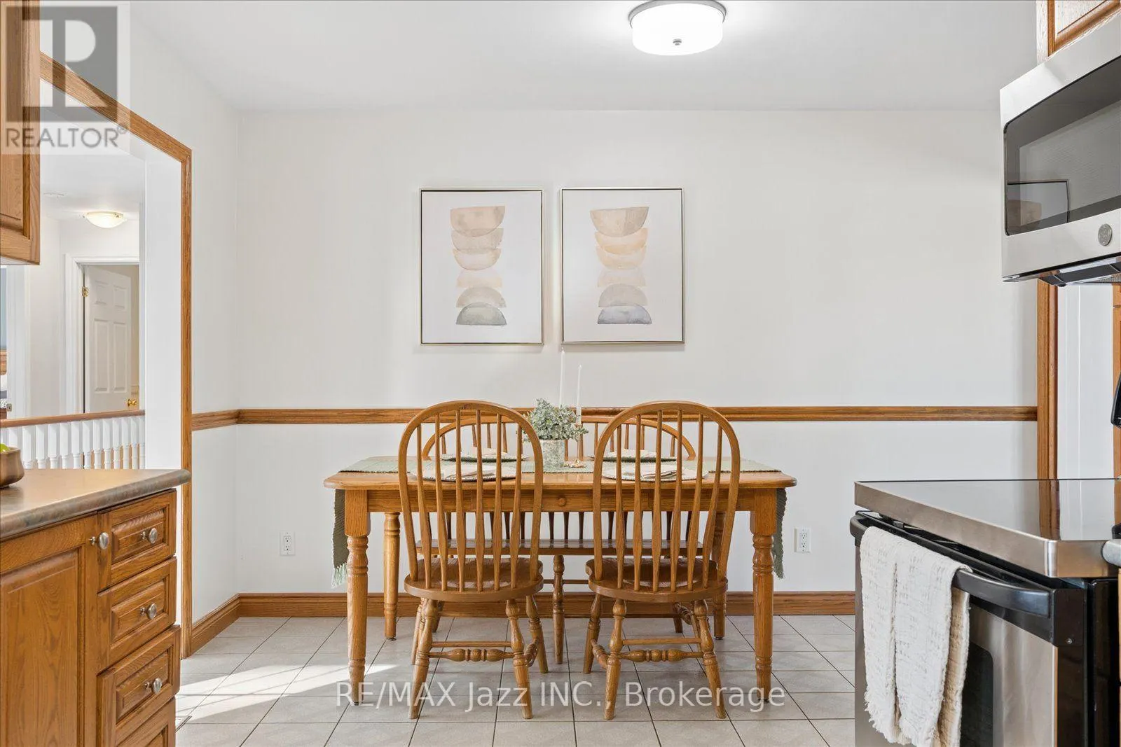 354 BEAVER STREET S