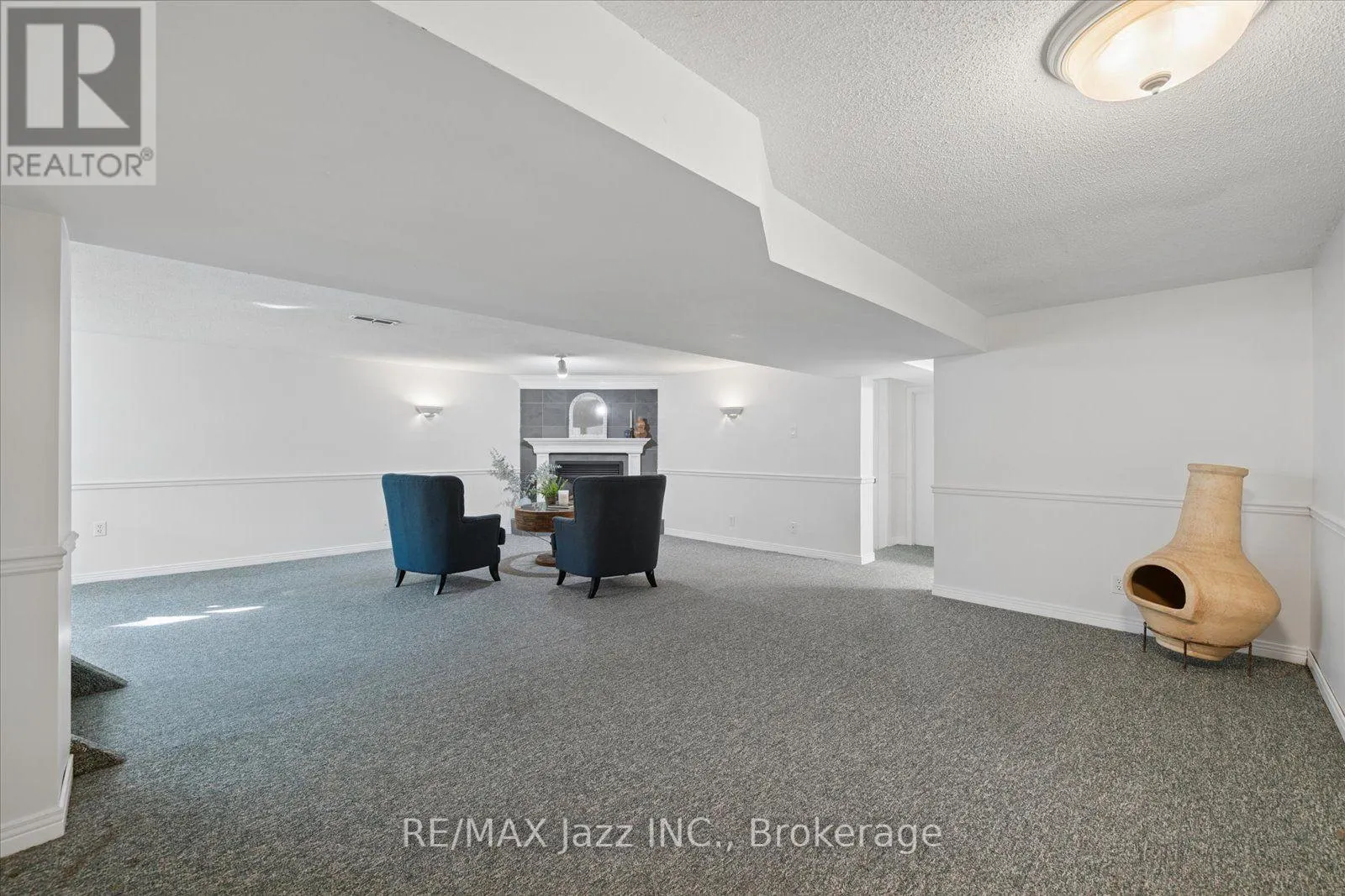 354 BEAVER STREET S