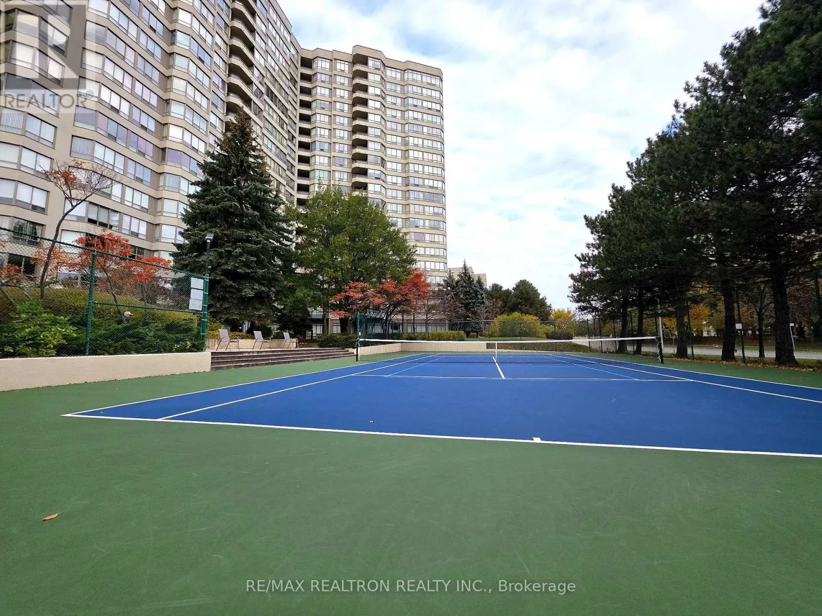 515 - 175 BAMBURGH CIRCLE