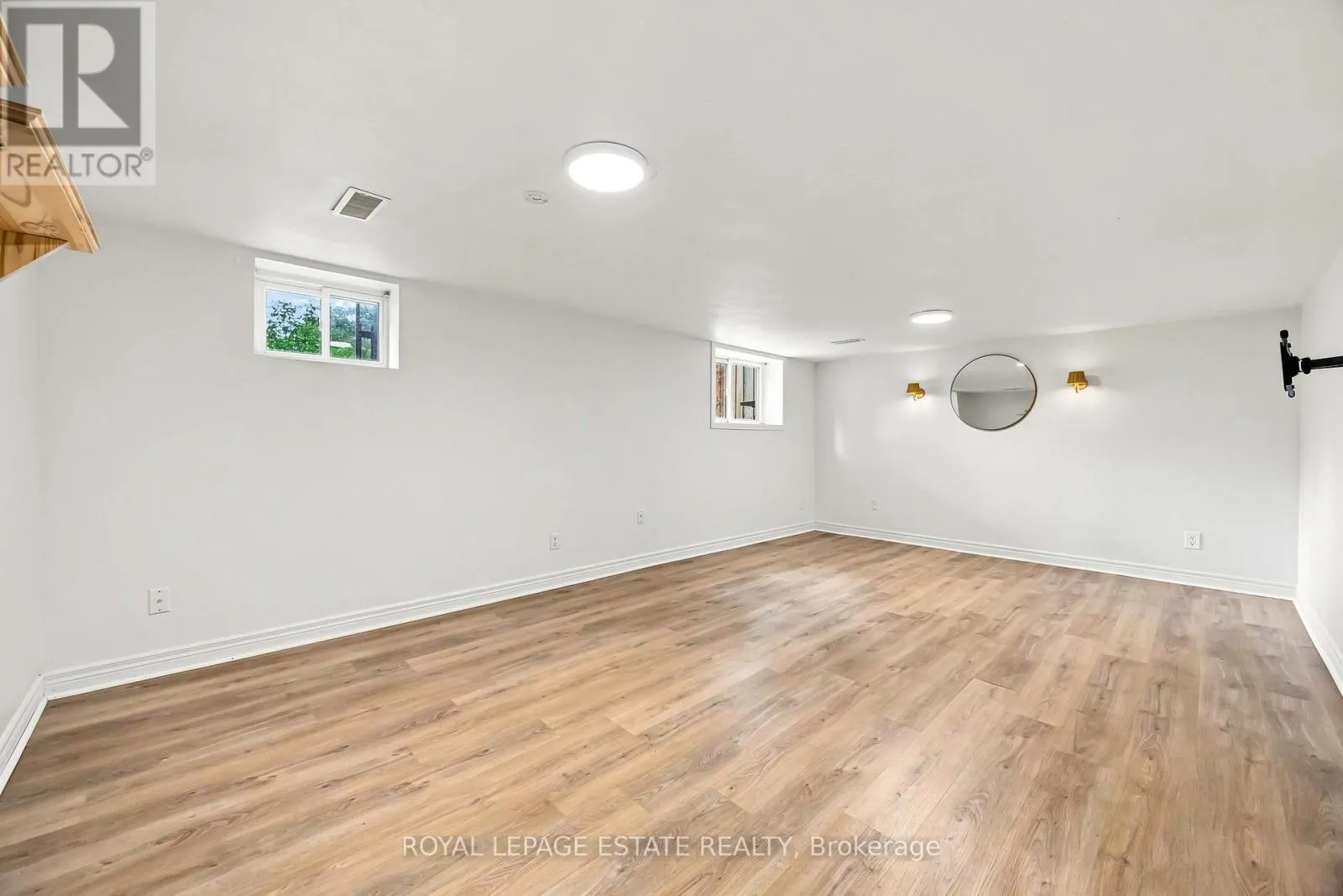 LOWER - 17 ARDEN CRESCENT