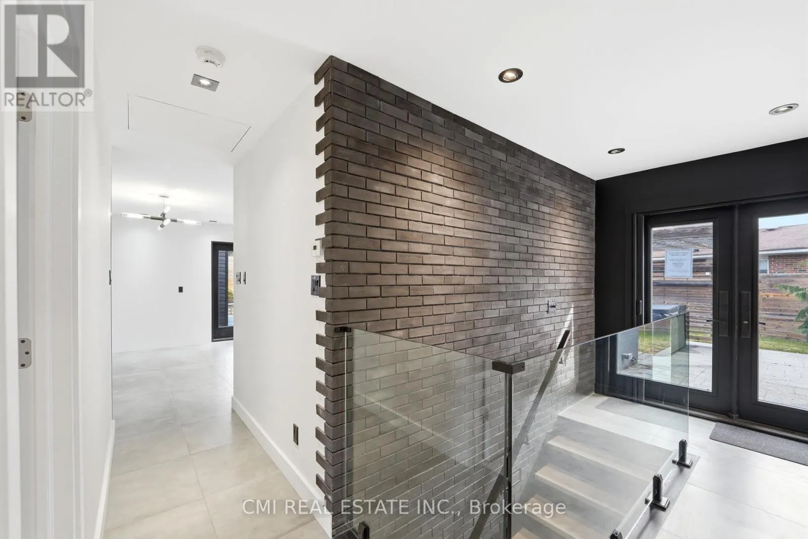 23 LOGSTONE CRESCENT