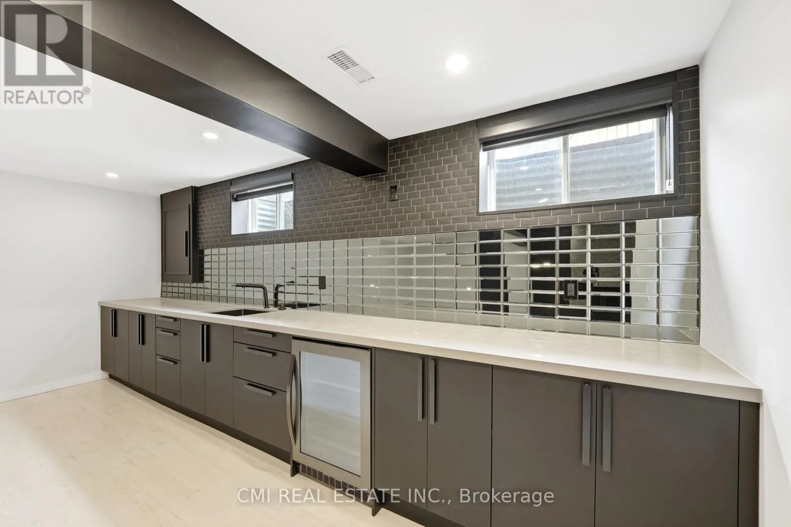 23 LOGSTONE CRESCENT