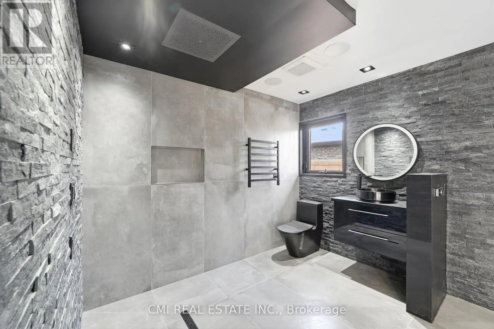 23 LOGSTONE CRESCENT