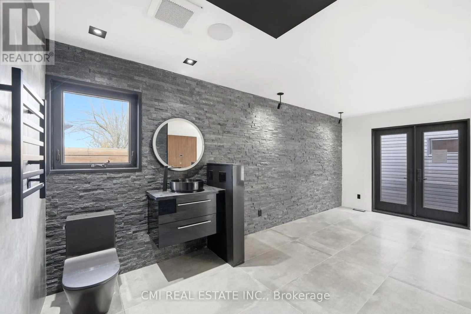 23 LOGSTONE CRESCENT