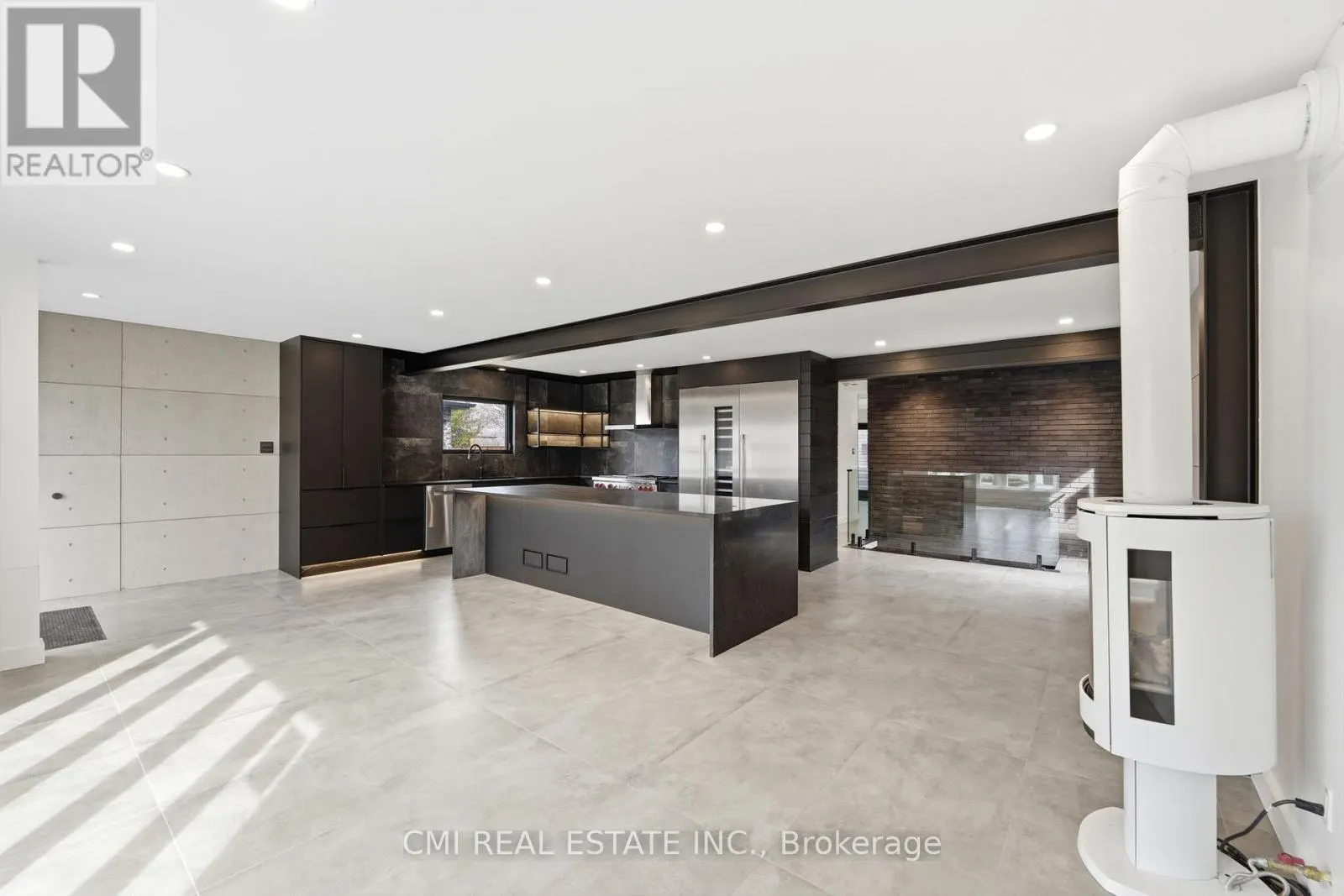 23 LOGSTONE CRESCENT