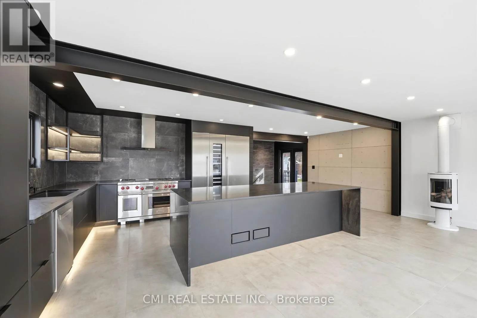 23 LOGSTONE CRESCENT
