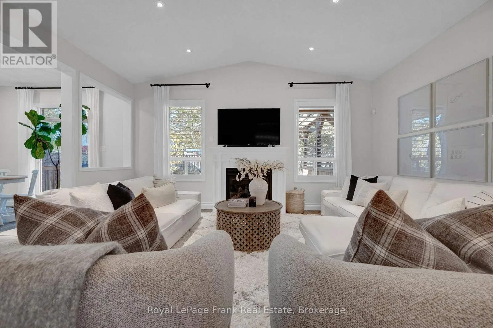 166 HARMER DRIVE