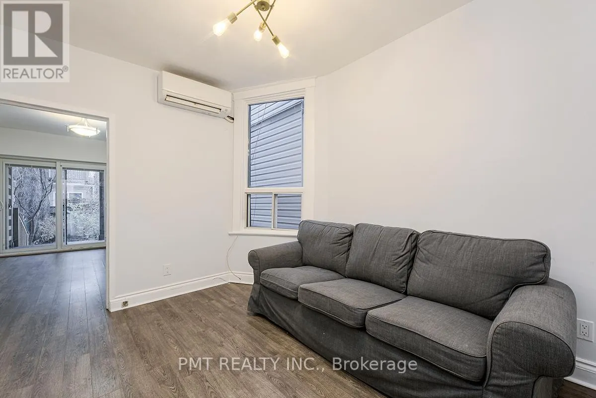 MAIN - 863 PAPE AVENUE