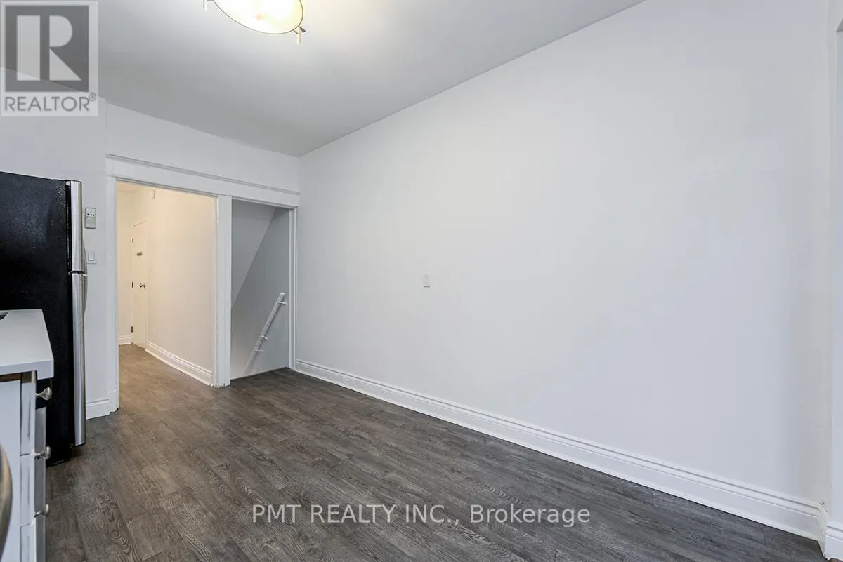 MAIN - 863 PAPE AVENUE