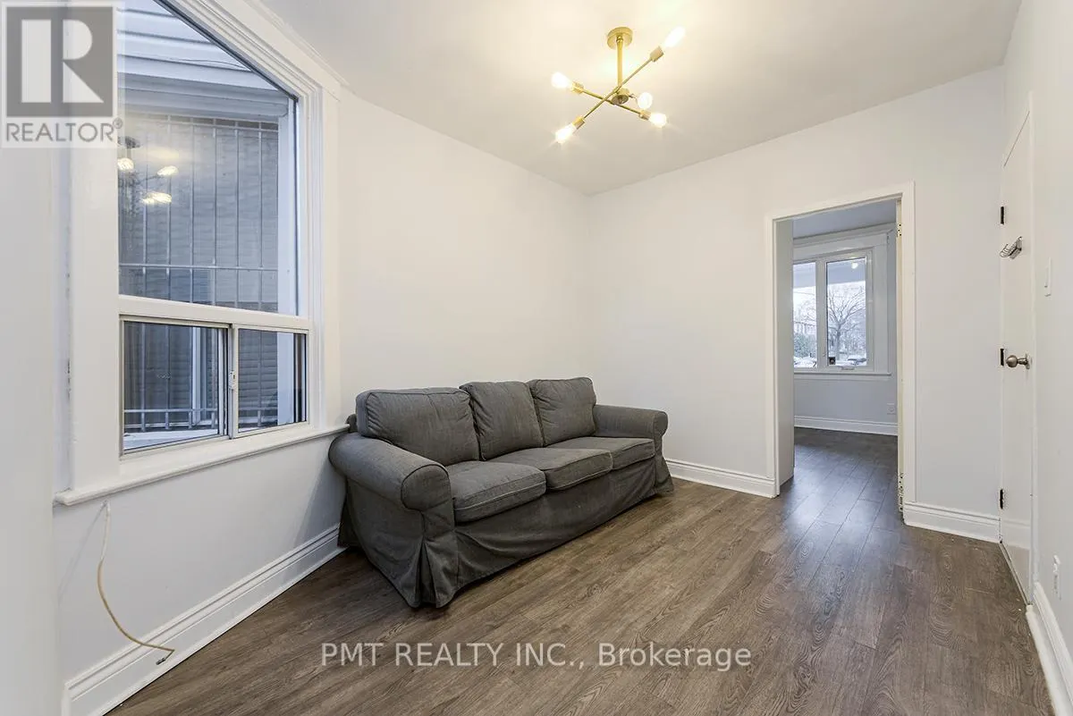 MAIN - 863 PAPE AVENUE