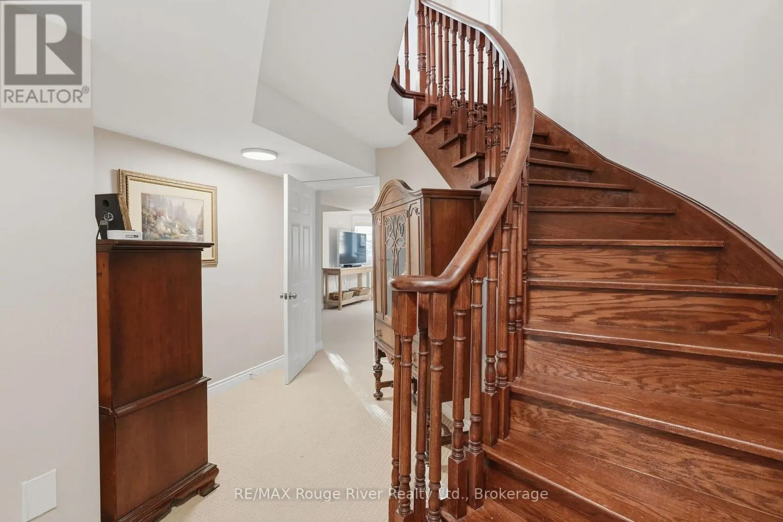 8 JESSIE COURT