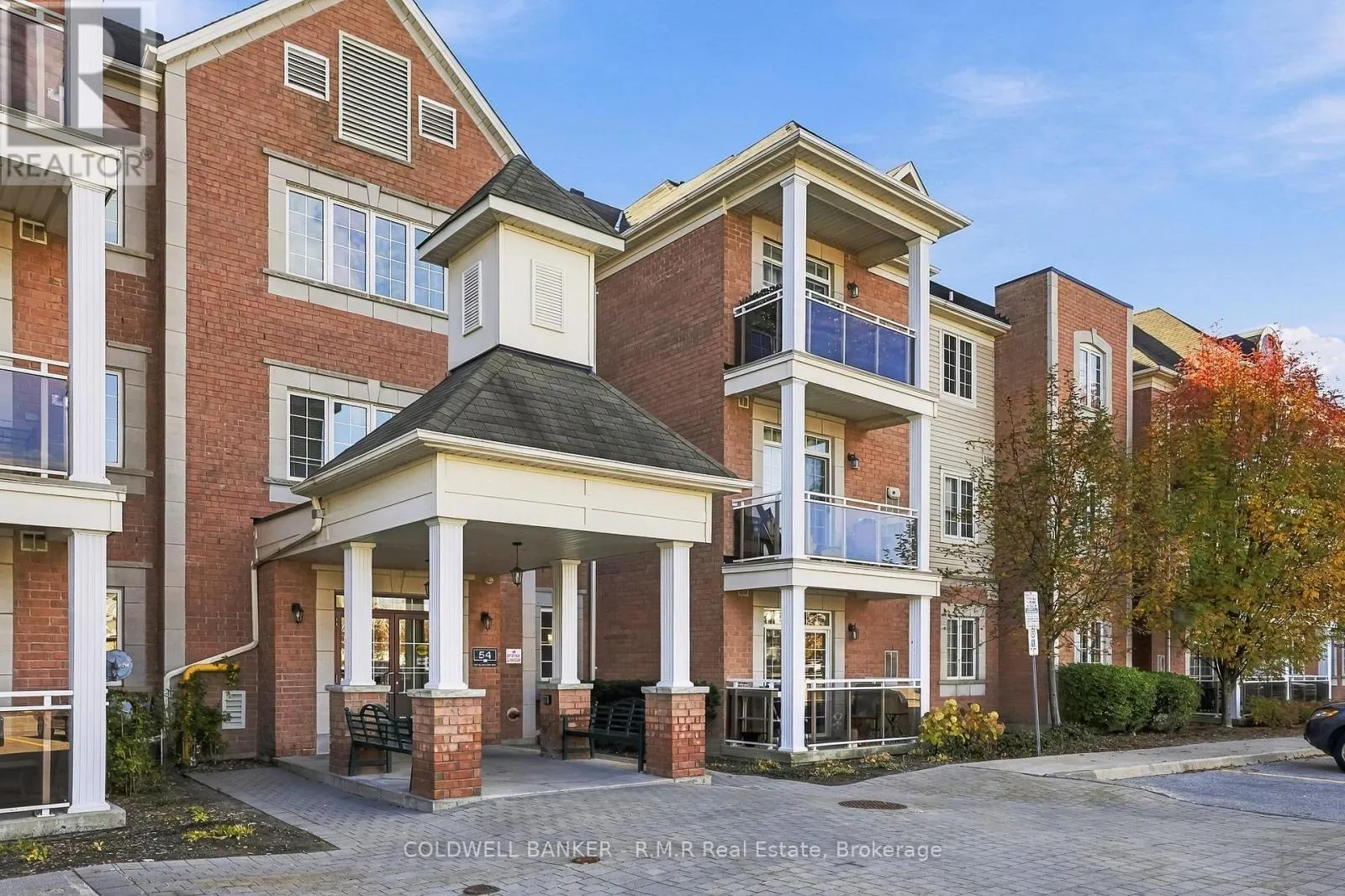 318 - 54 HARVEY JOHNSTON WAY #318