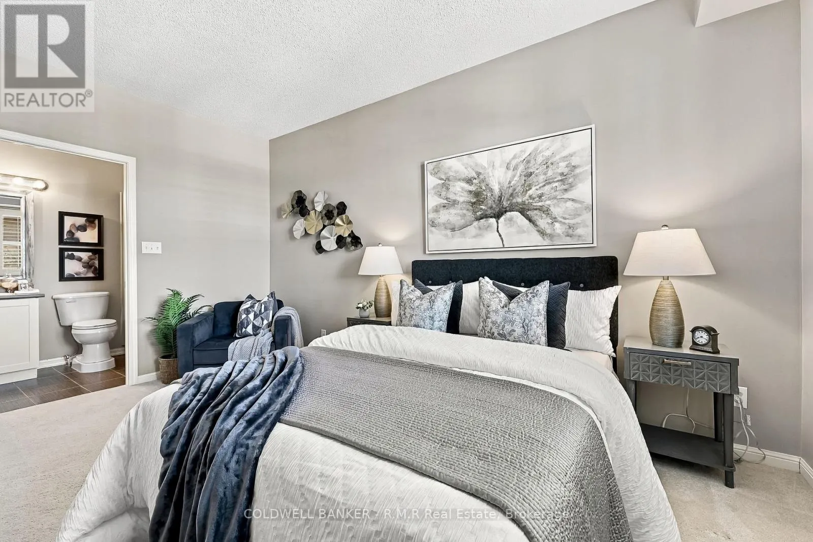 318 - 54 HARVEY JOHNSTON WAY #318