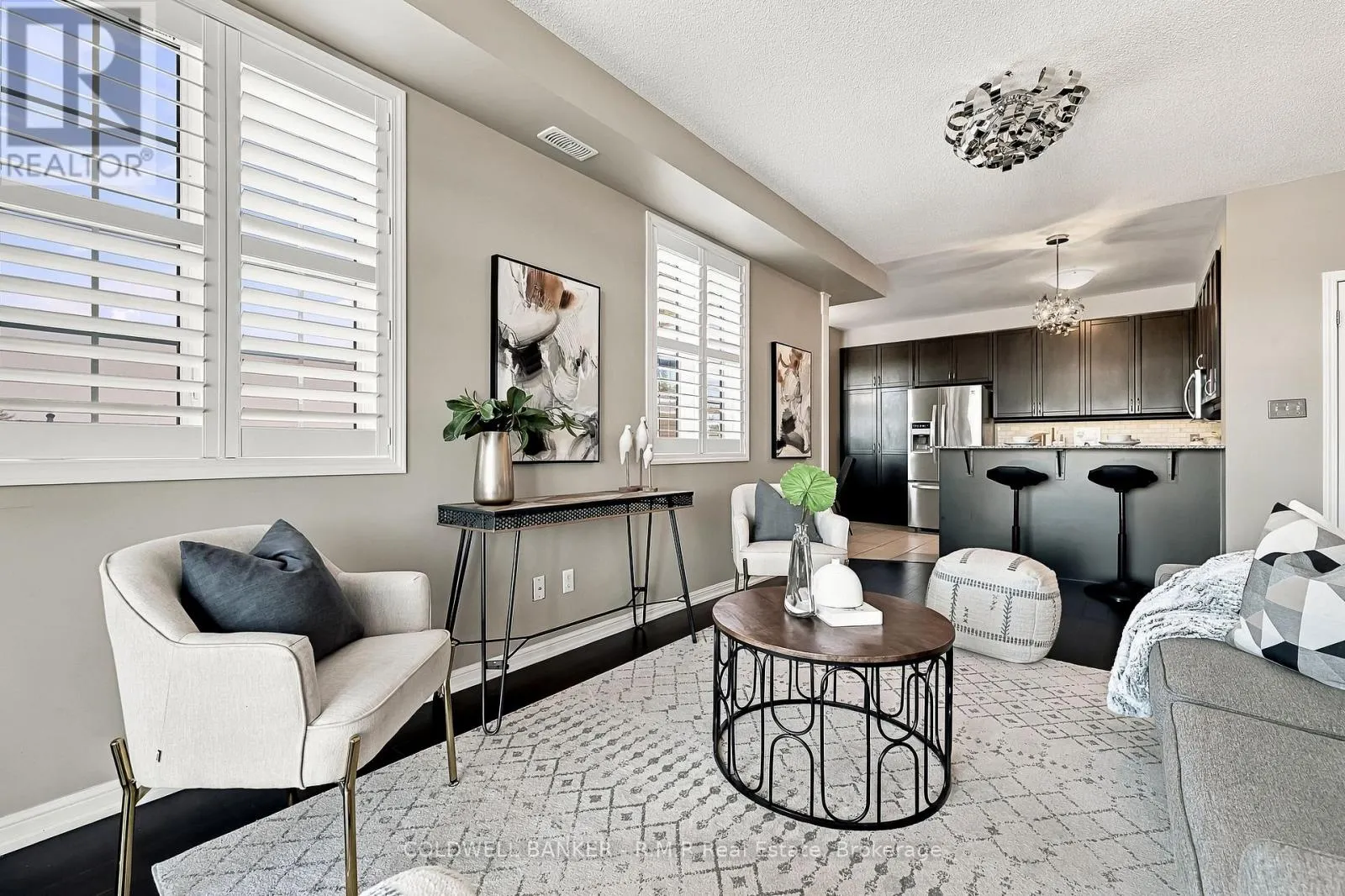 318 - 54 HARVEY JOHNSTON WAY #318