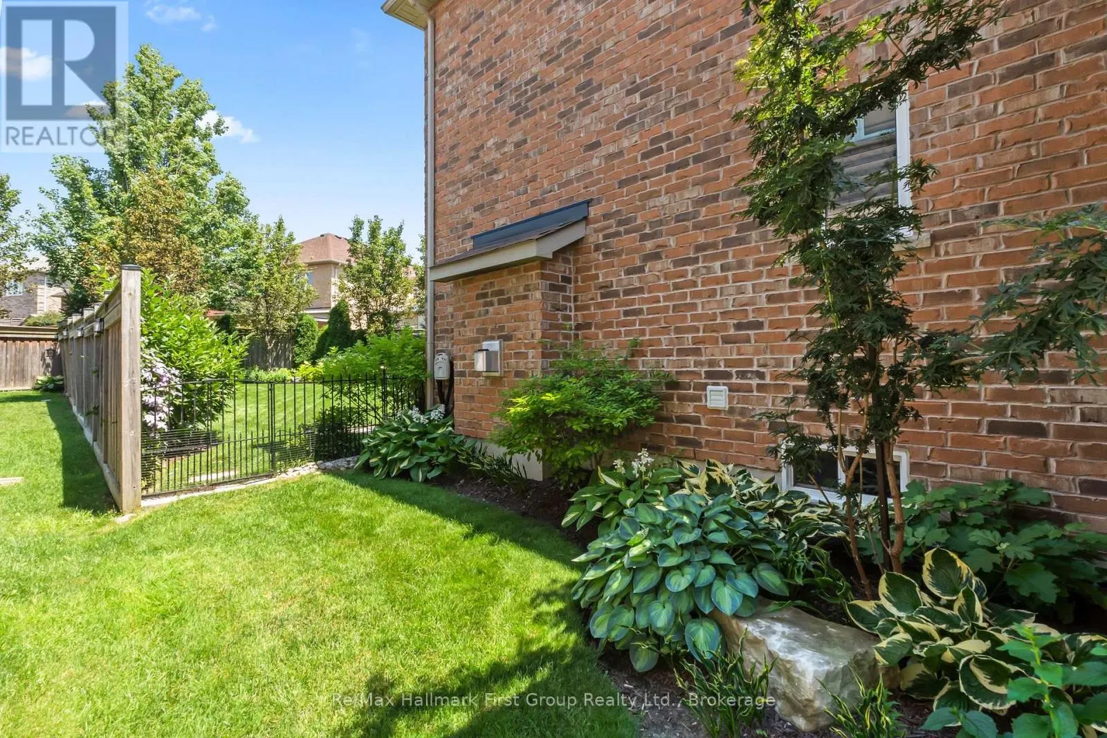 928 BLACK CHERRY DRIVE