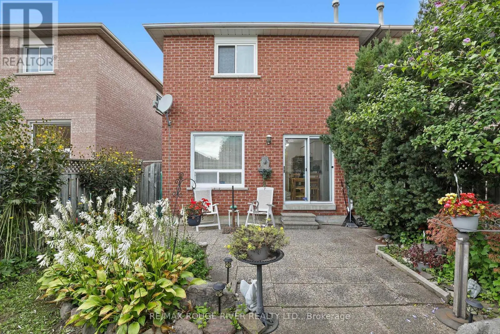 1543 OTONABEE DRIVE