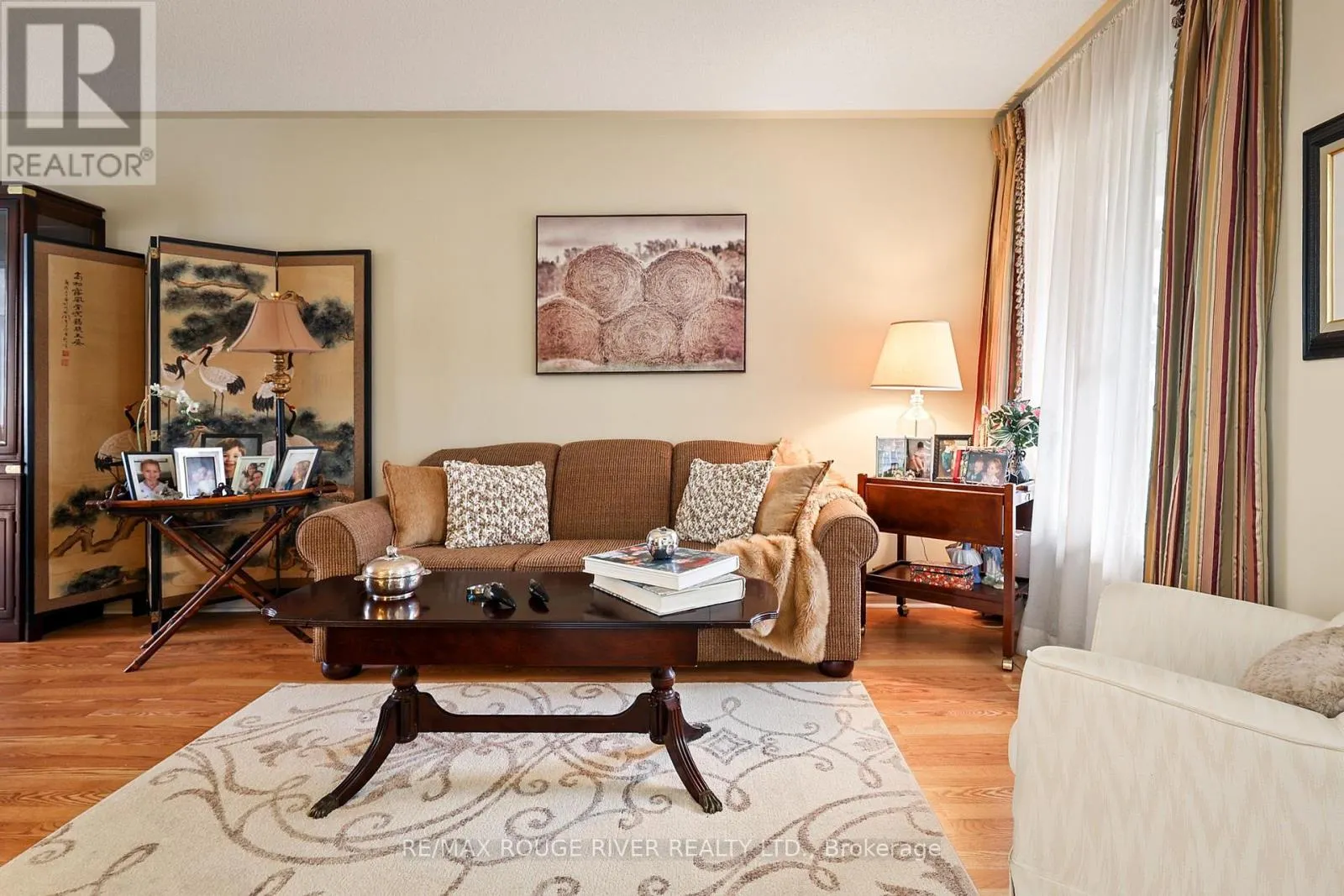 1543 OTONABEE DRIVE