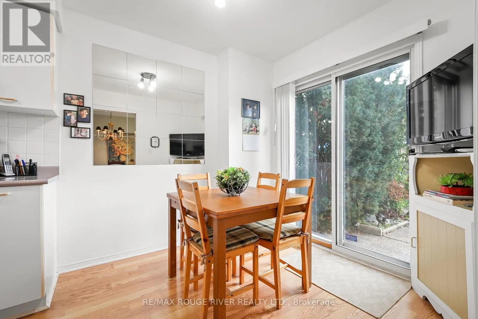1543 OTONABEE DRIVE
