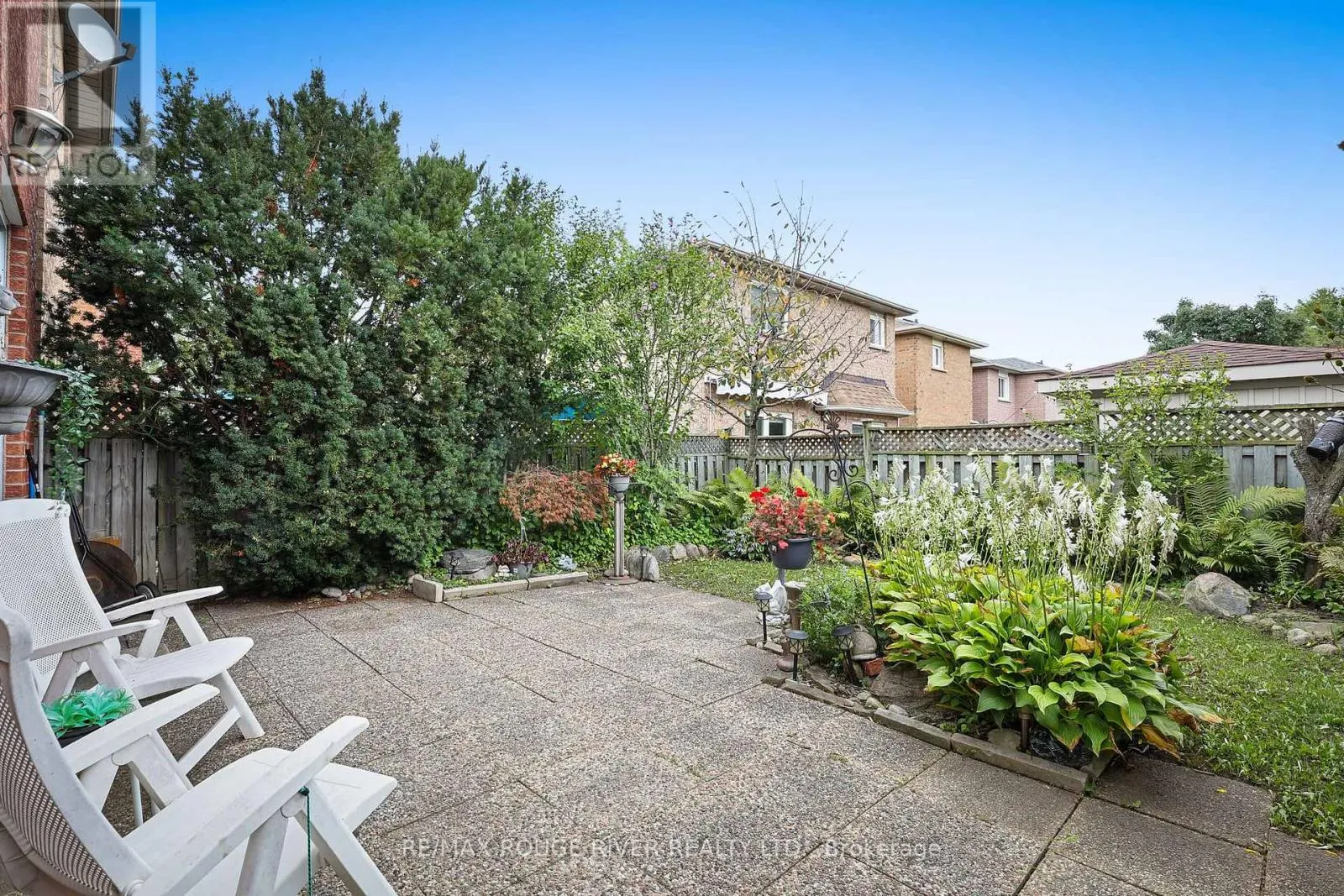 1543 OTONABEE DRIVE