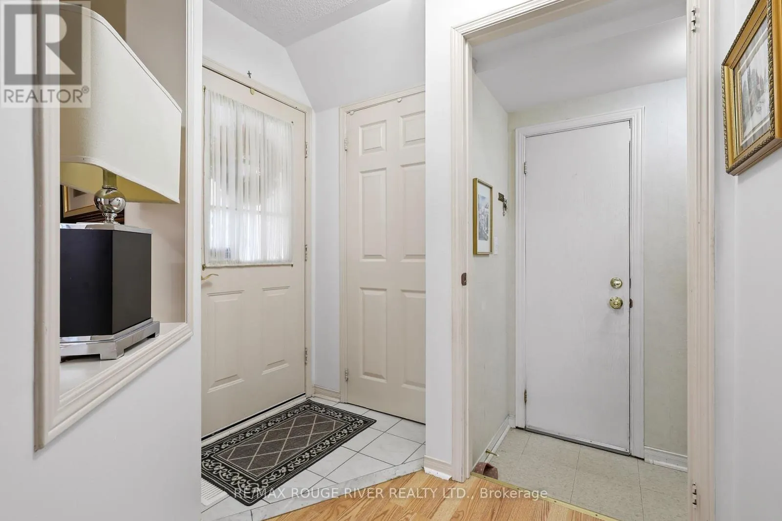 1543 OTONABEE DRIVE