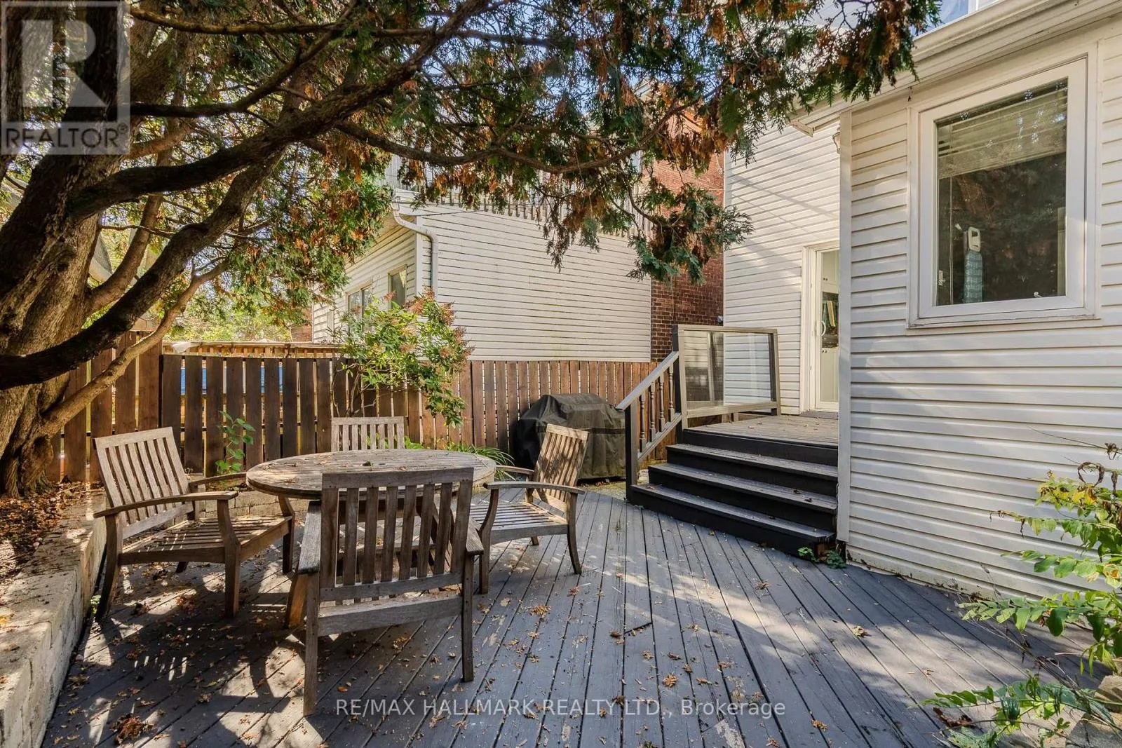 9 PRUST AVENUE