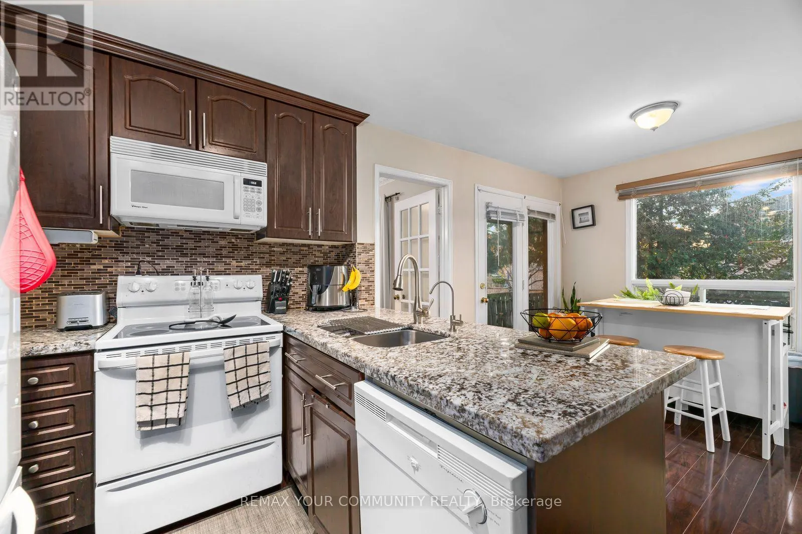 2382 ANNAN WOODS DRIVE