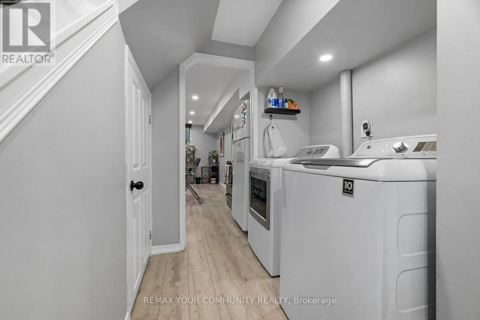 2382 ANNAN WOODS DRIVE