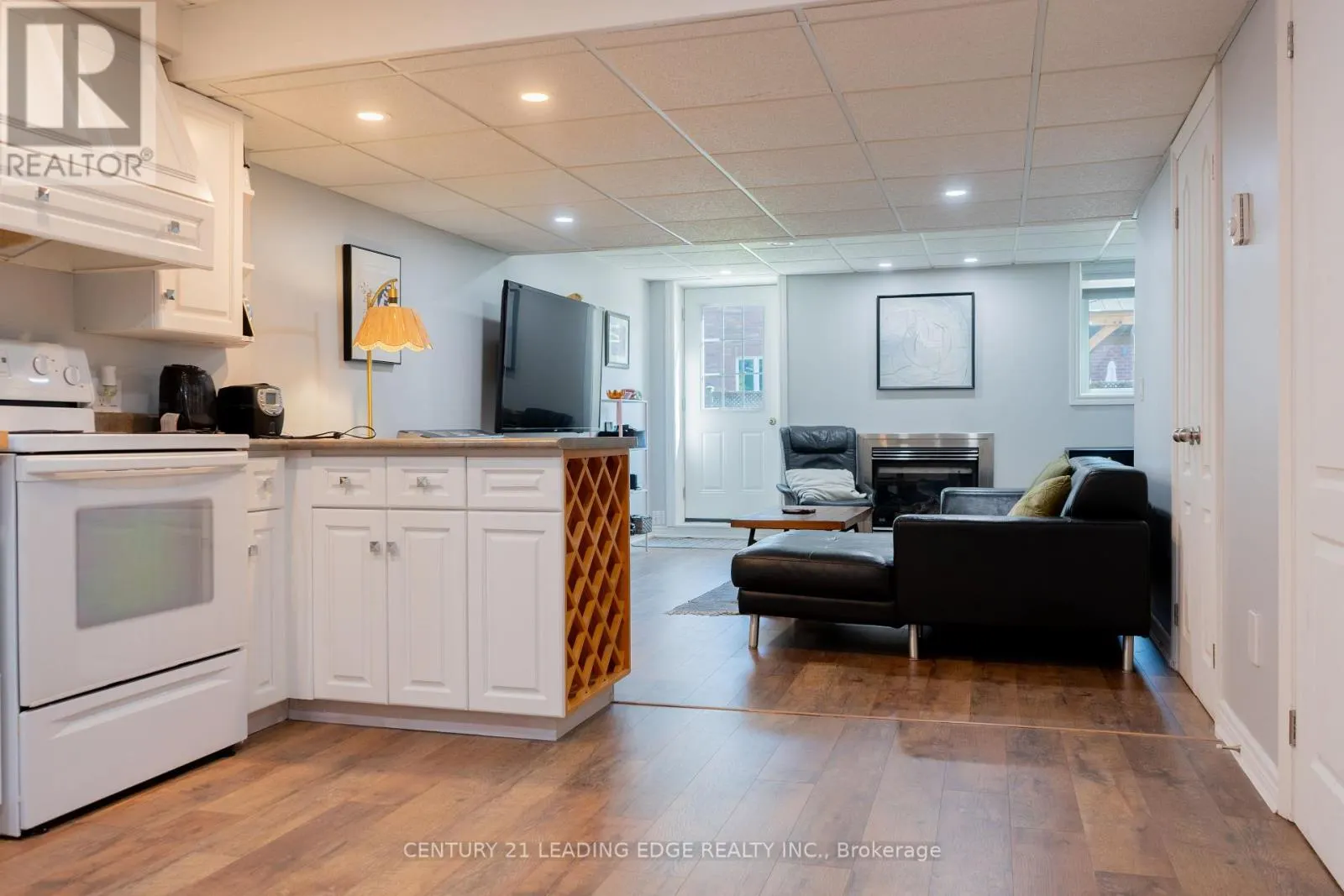 53 AULT CRESCENT