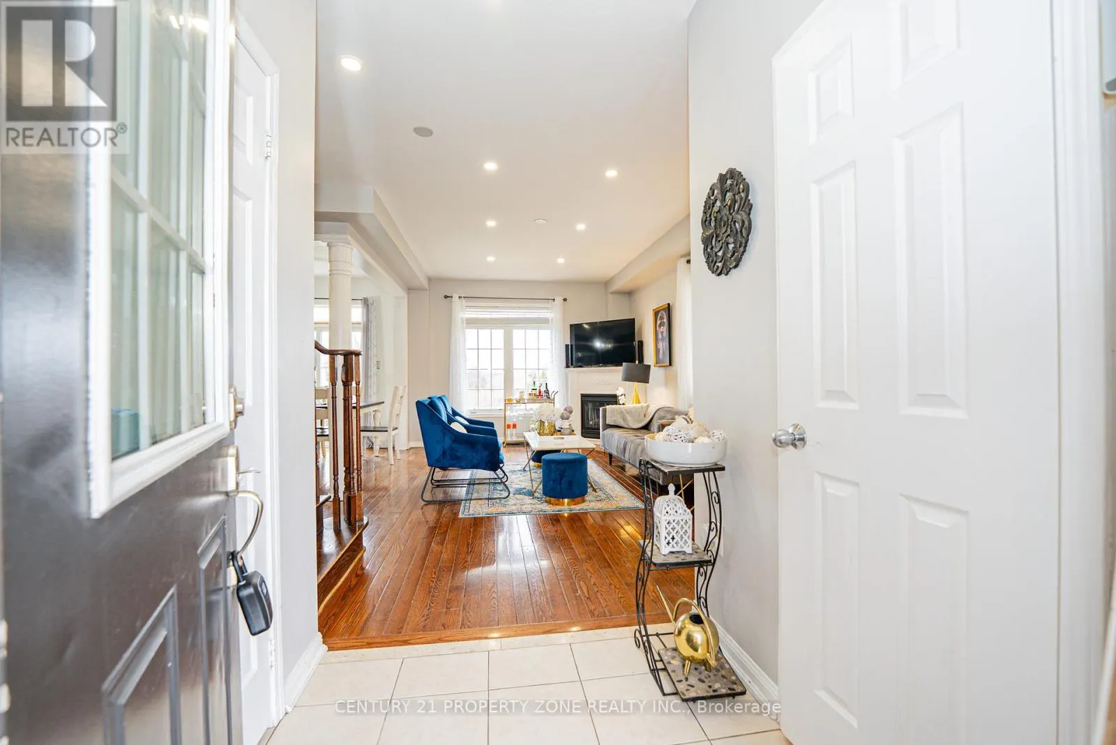 804 ORMOND DRIVE