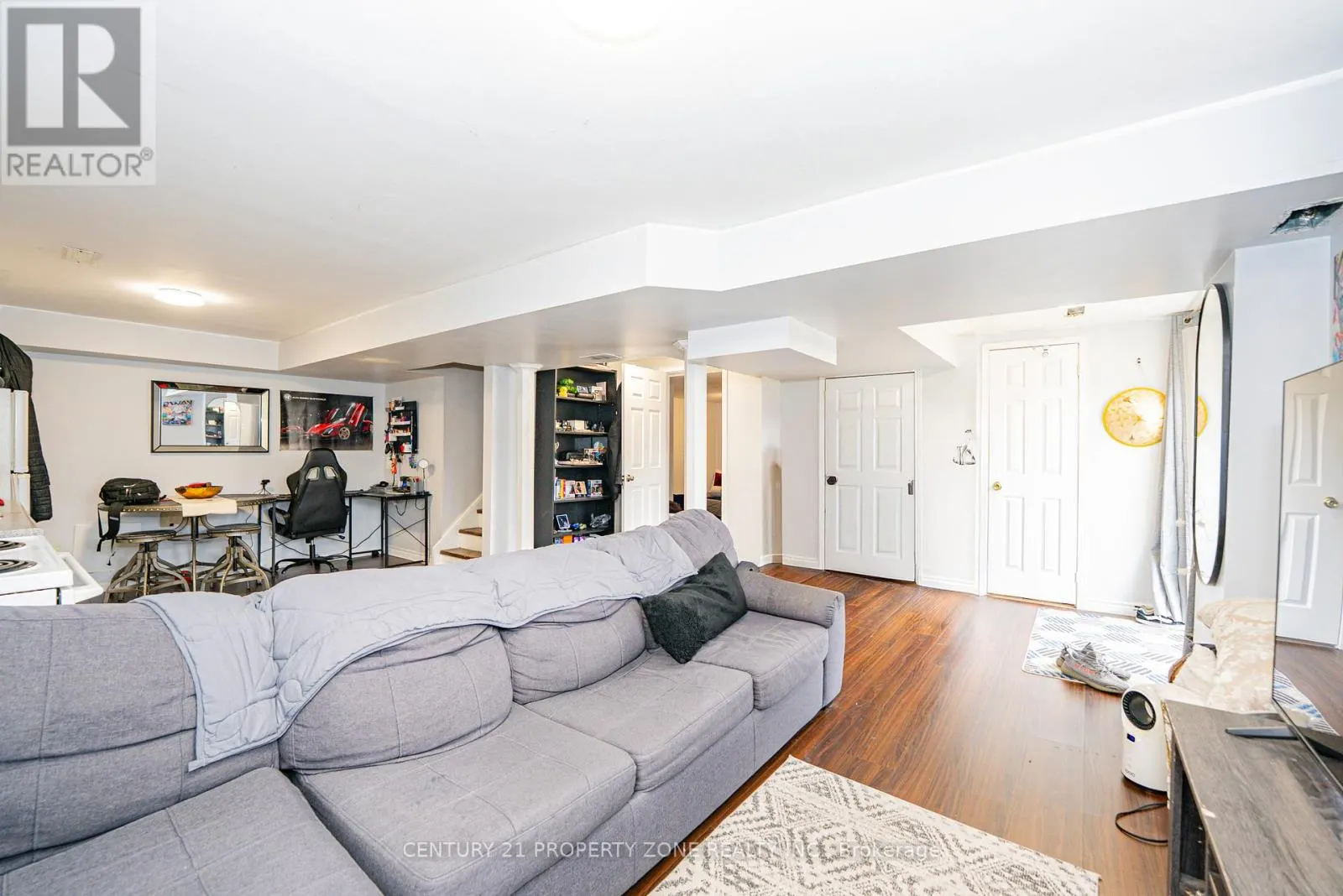 804 ORMOND DRIVE